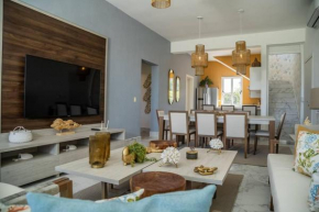 New 4 BR penthouse at playa Bonita with Jacuzzi